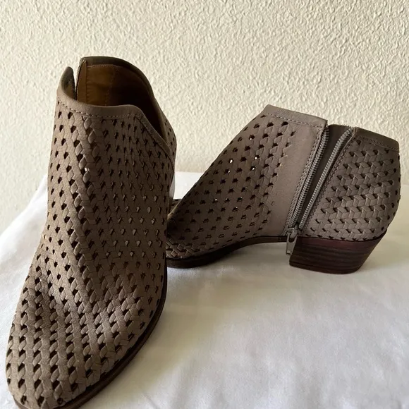 Lucky Brand LK-Bodalino Booties Size 7M