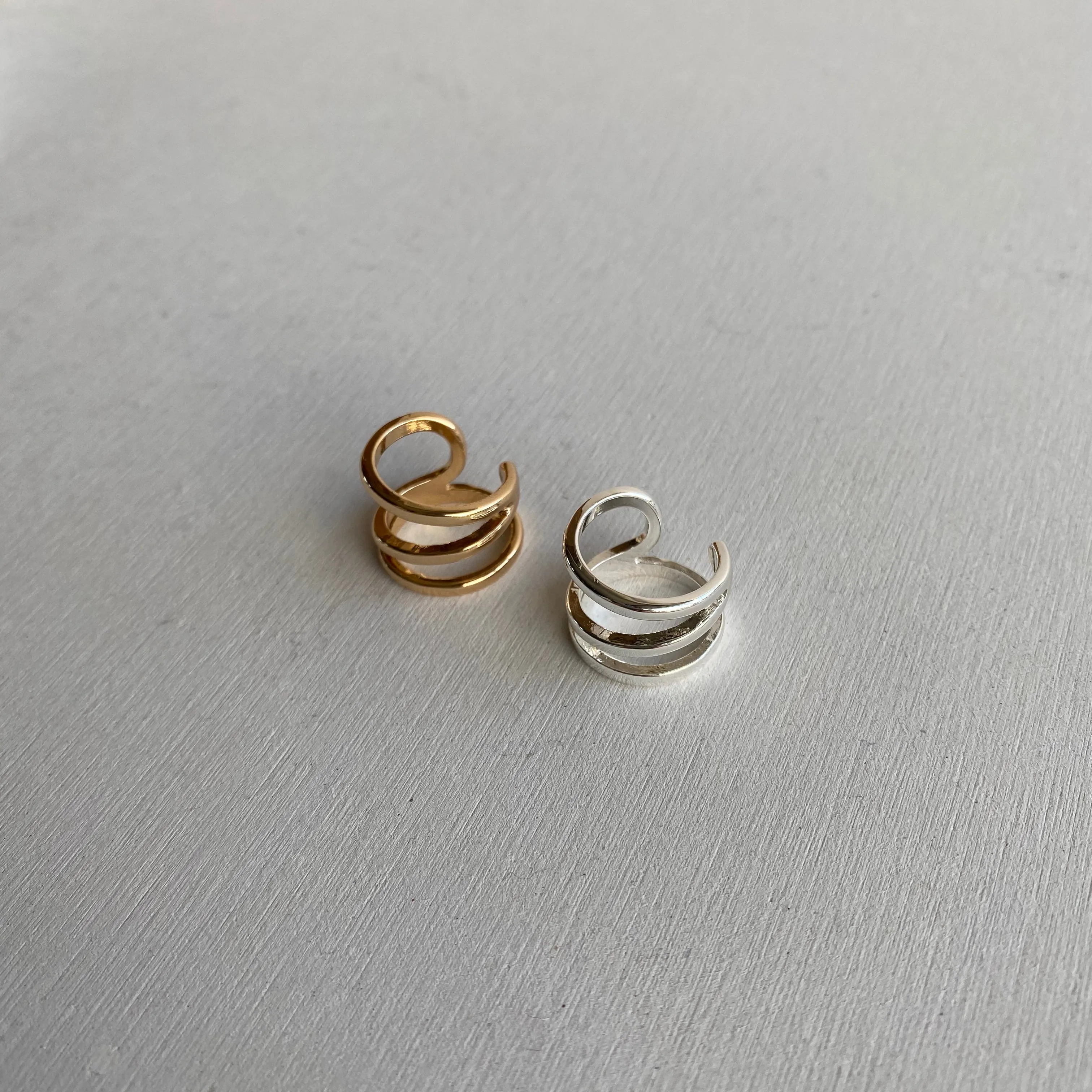 luxury overlap pinkie ring