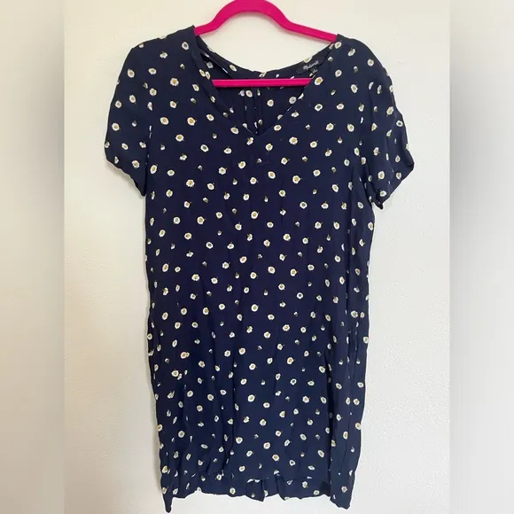 Madewell Button Back Easy Dress in Daisy Dots Size Small