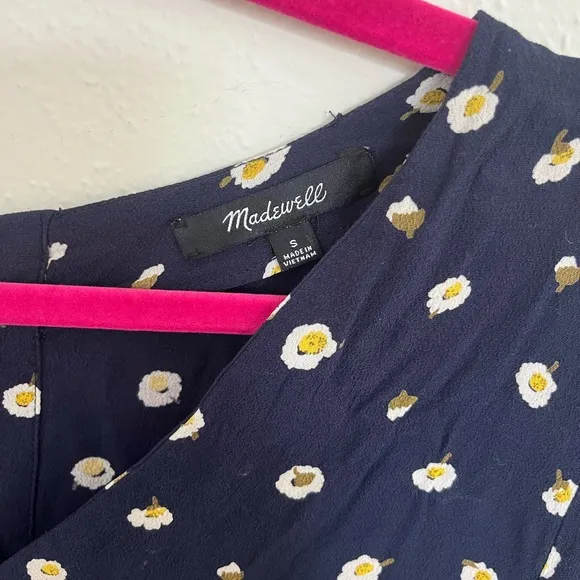 Madewell Button Back Easy Dress in Daisy Dots Size Small