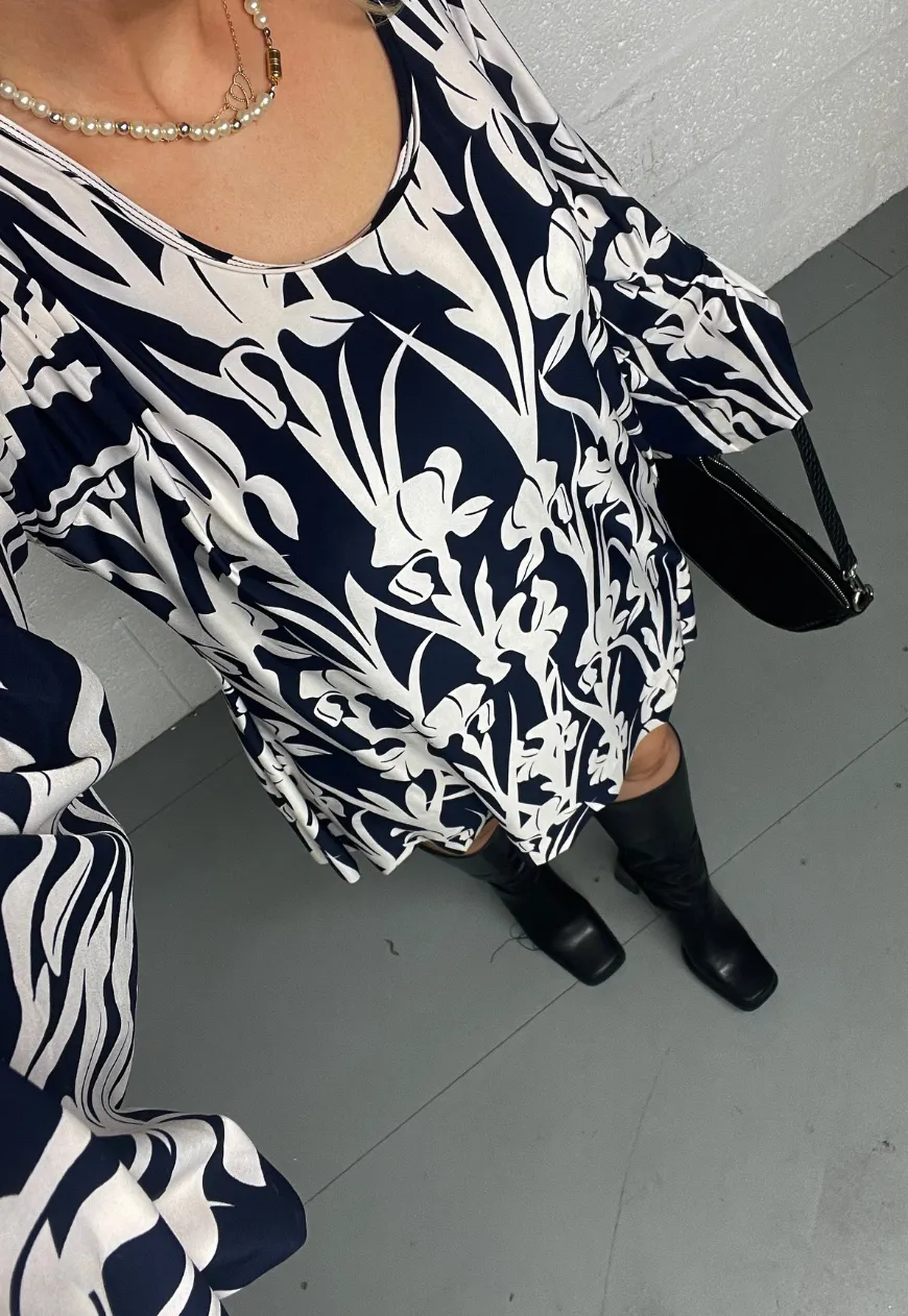 NAVY FLORAL SWING MINI DRESS