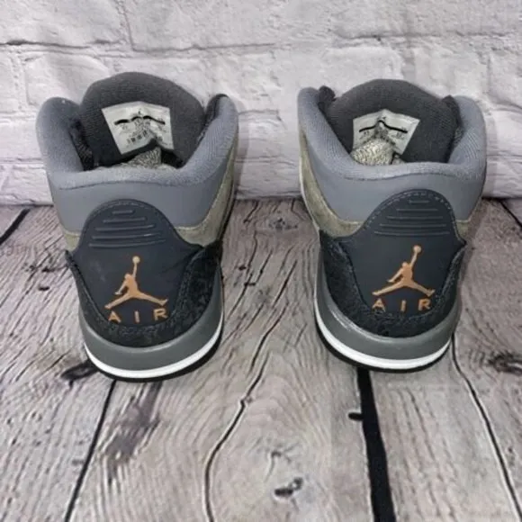 Nike Air Jordan 3 III Retro GG Sz 4Y Youth Anthracite Grey Bronze 441140-035