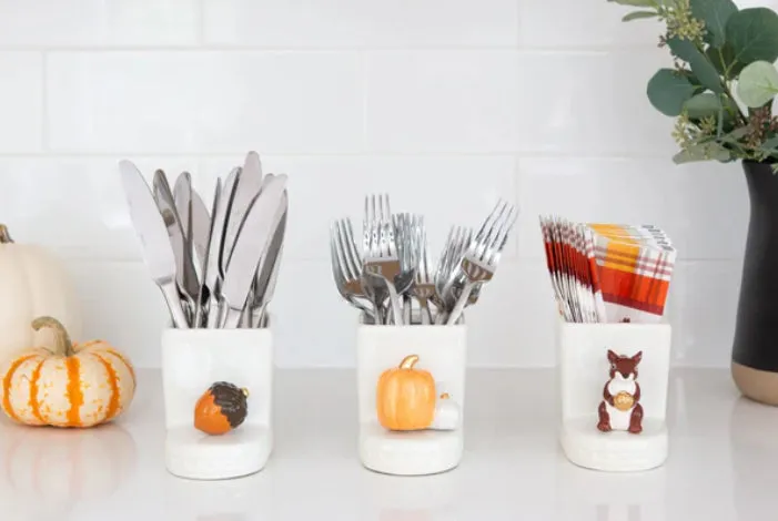 Nora Fleming Pumpkin Spice (Two Pumpkins) Mini