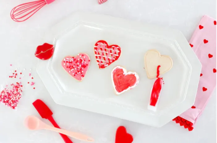 Nora Fleming Smooches (Lips) Mini
