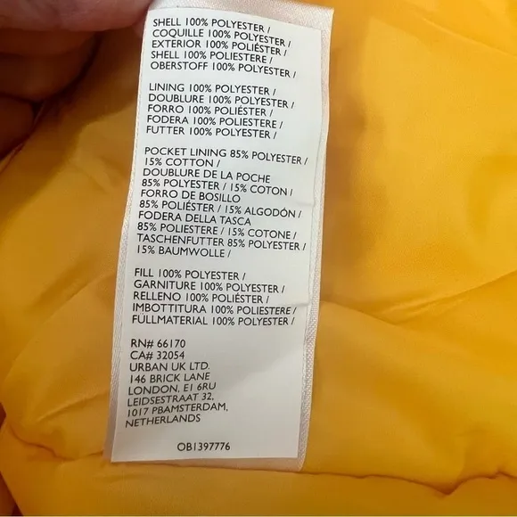 NWT BDG Urban Outfitters Retro Puffer  Jacket Coat  Semi Cropped Yellow Medium