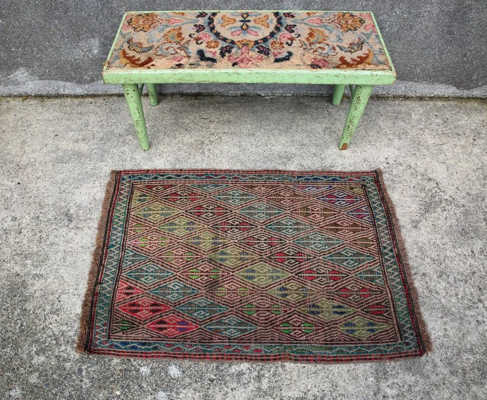 Old Mini Sivas Cicim 21inx31in