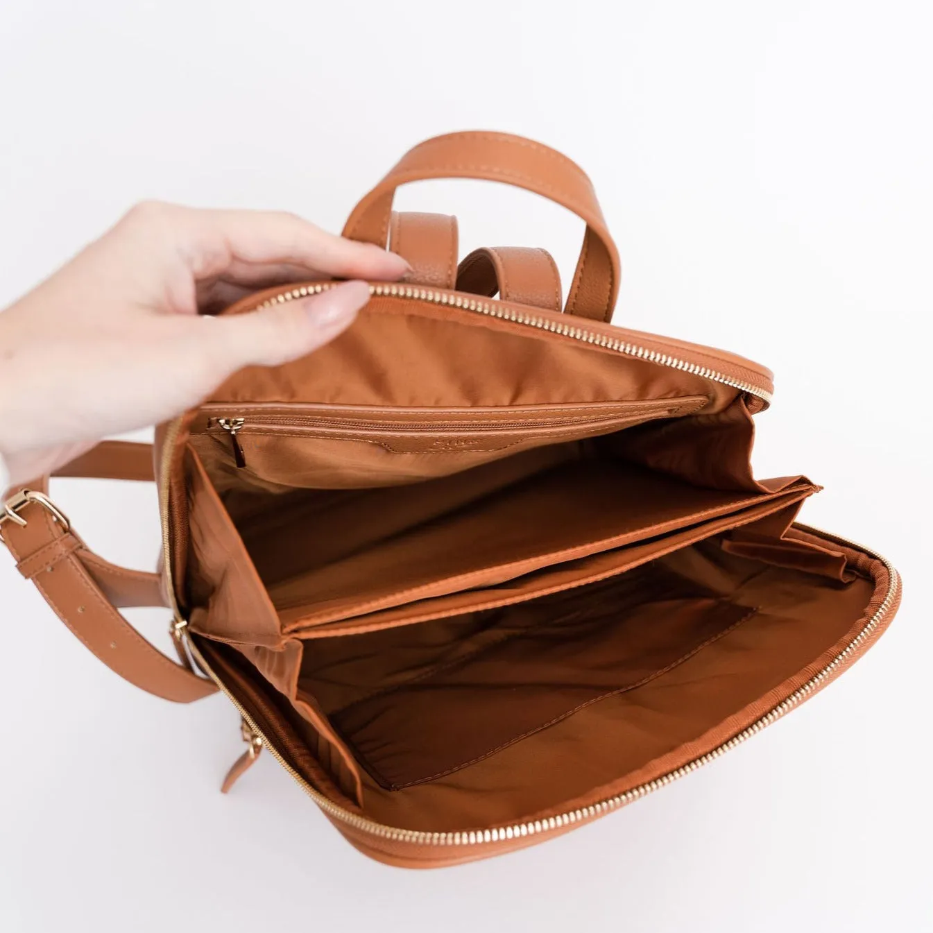 OLIVIA BACKPACK