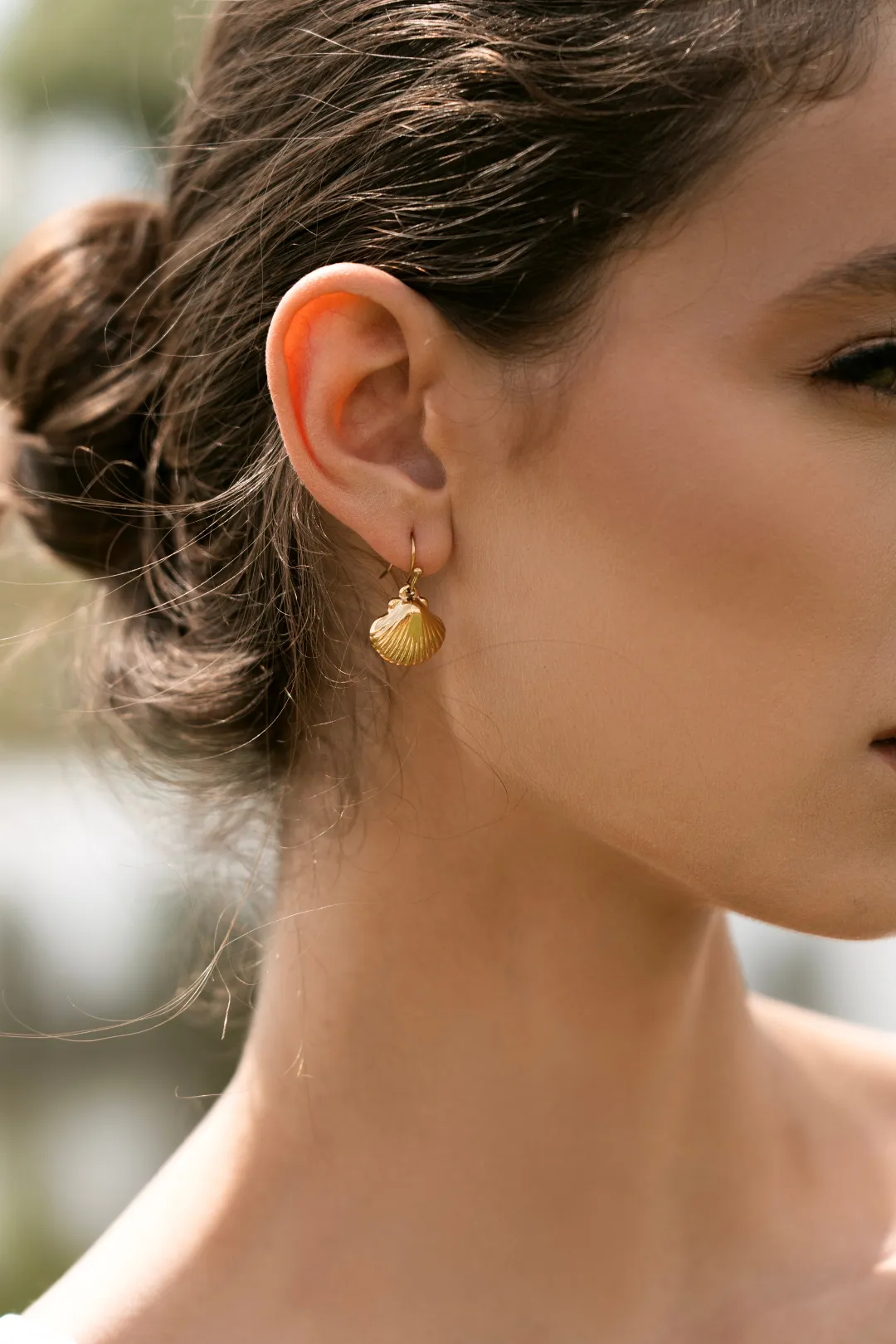 Ozara Gold Seashell Earrings