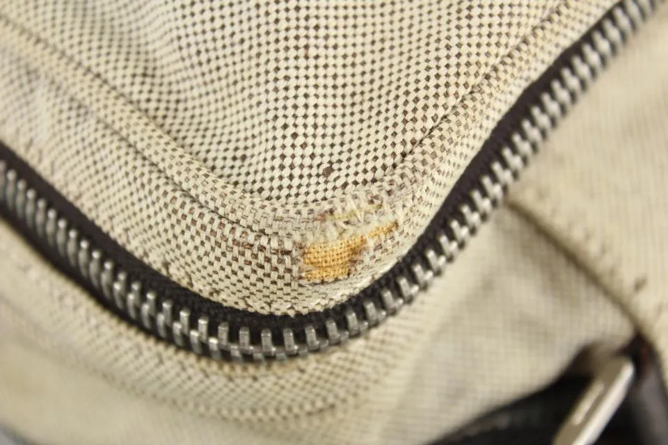 Prada Beige Messenger Crossbody Bag 9pr1229