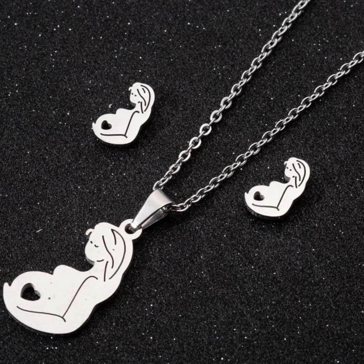 Pregnancy Portrait Earrings & Necklace Set