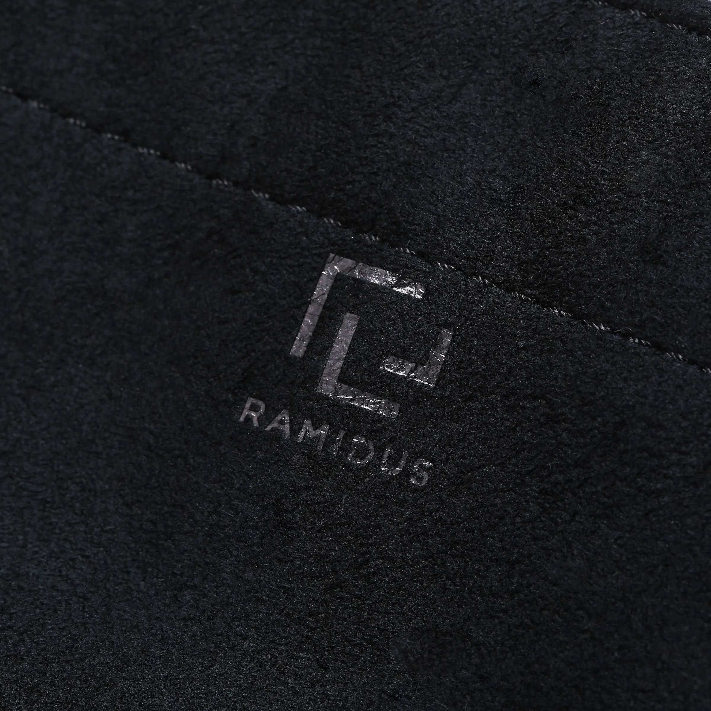 RAMIDUS TOTE BAG (M)