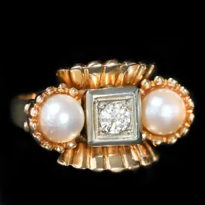 Retro 18K Yellow Gold 0.20 Carat Diamond & Pearl Ring