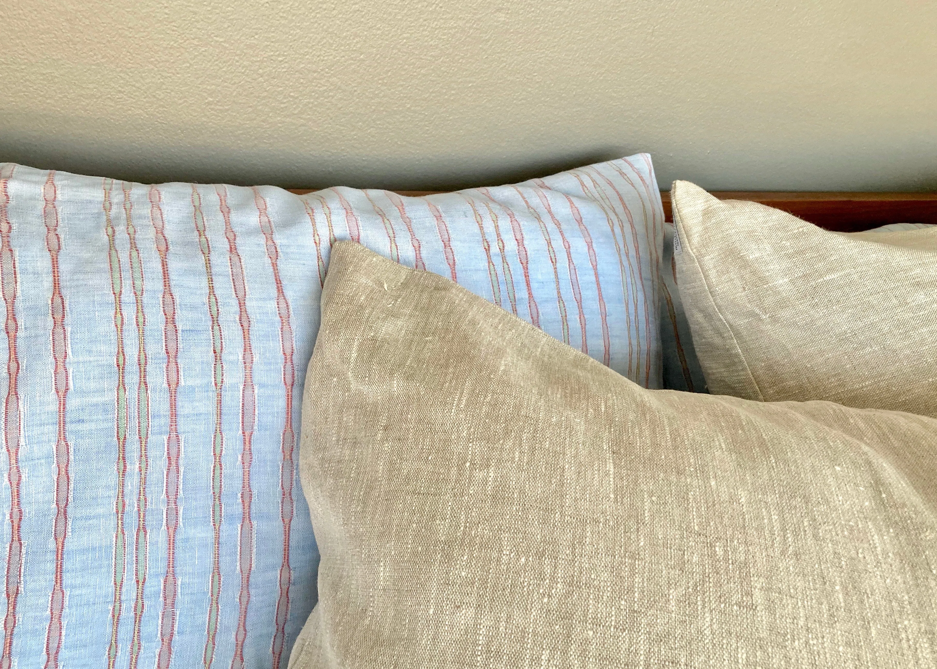 Runyon Queen Duvet Plum Sample