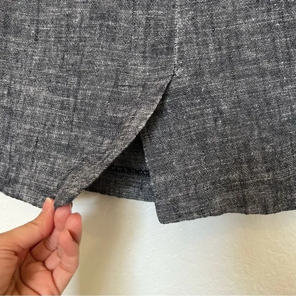 Sandro Studio linen blend chambray blue pencil skirt.  SZ 8