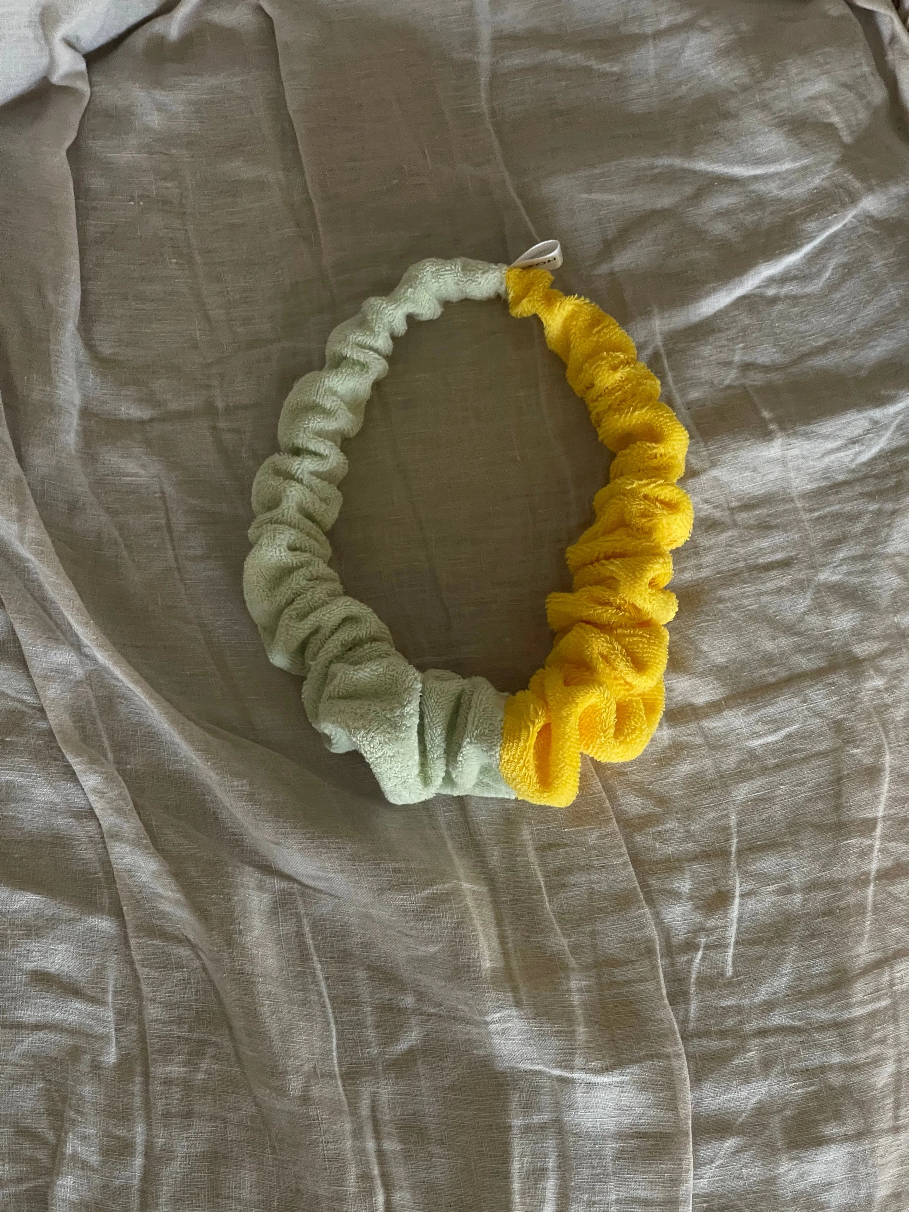 Scrunchie Headband X Grön Kulle