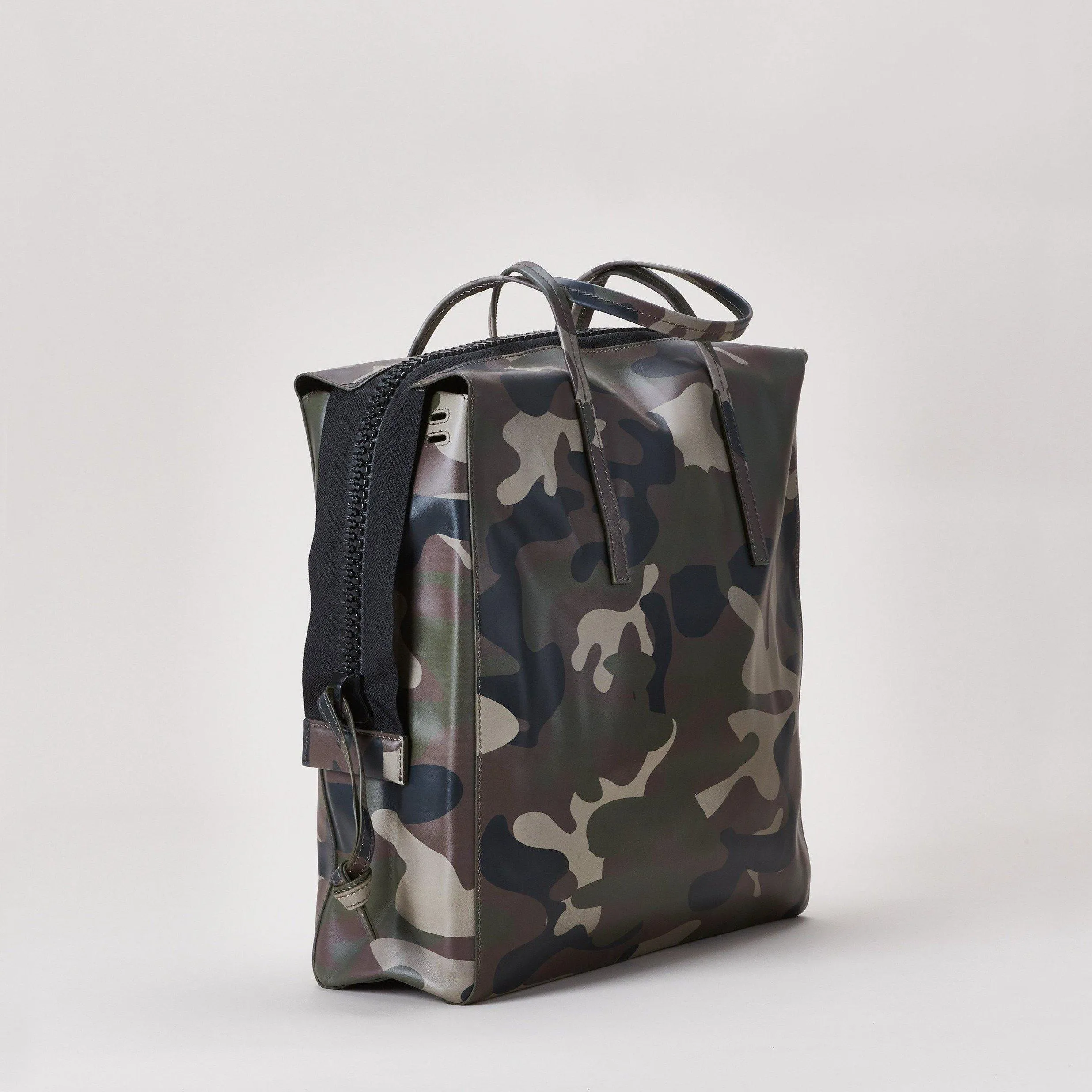 Sidekick - Camo Black