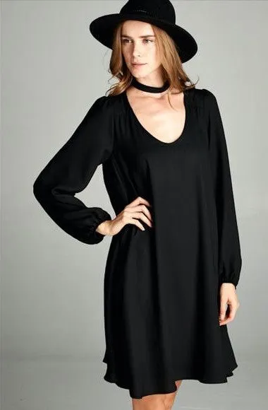 SOLID KEYHOLE DRESS BLACK*