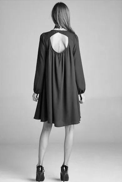 SOLID KEYHOLE DRESS BLACK*