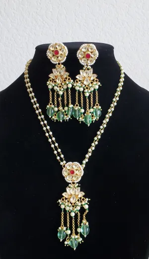 South Style Pearl Chain Set With Lotus Tassel Pendant