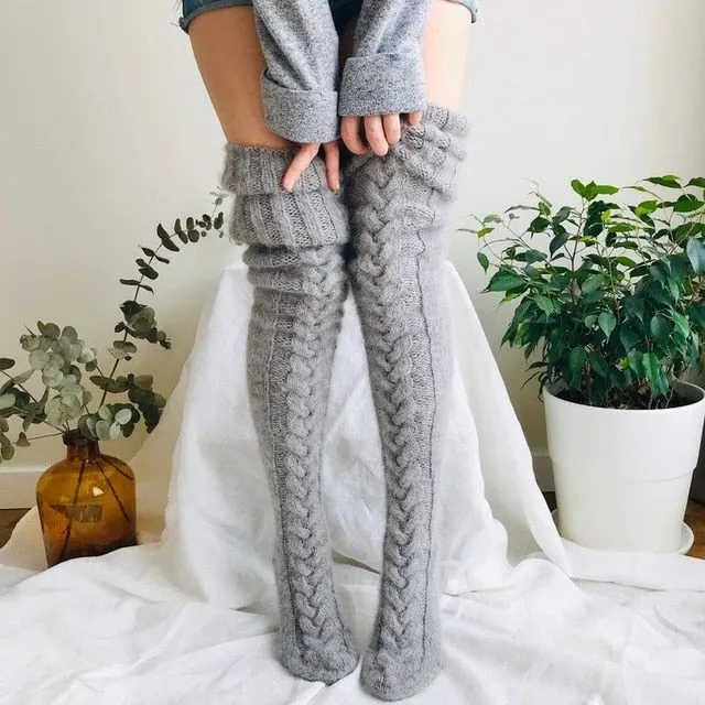 Soxi Cable Knit Knee High Socks