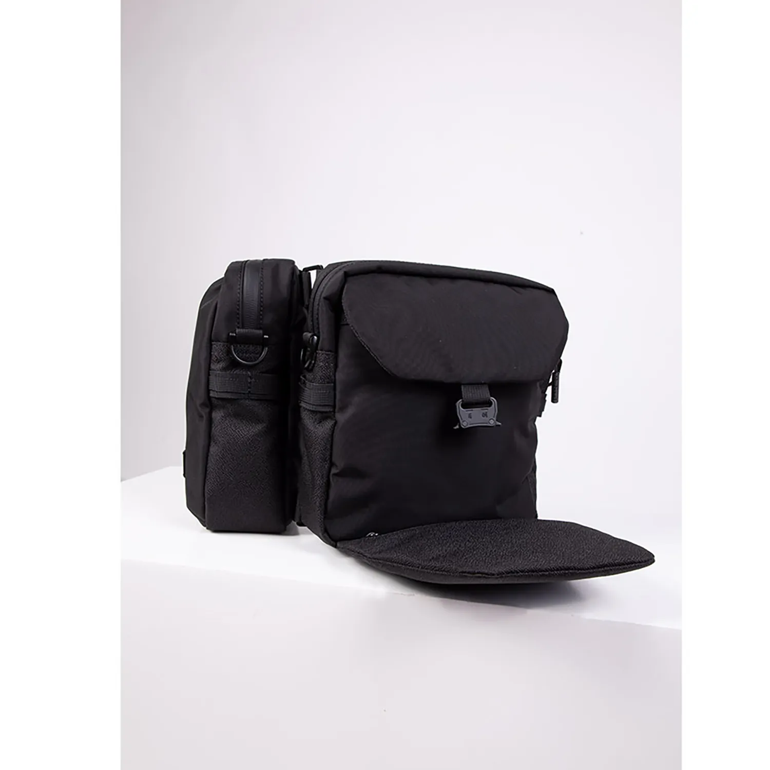 Split Crossbody Bag