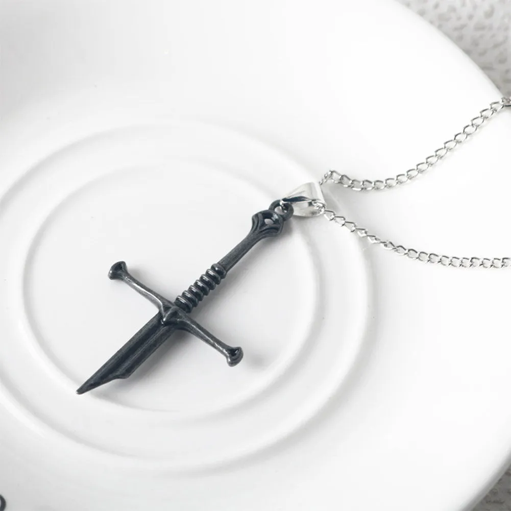 The Lord of the Rings Aragorn Holy Sword Broken Sword Necklace Pendant Accessories Props