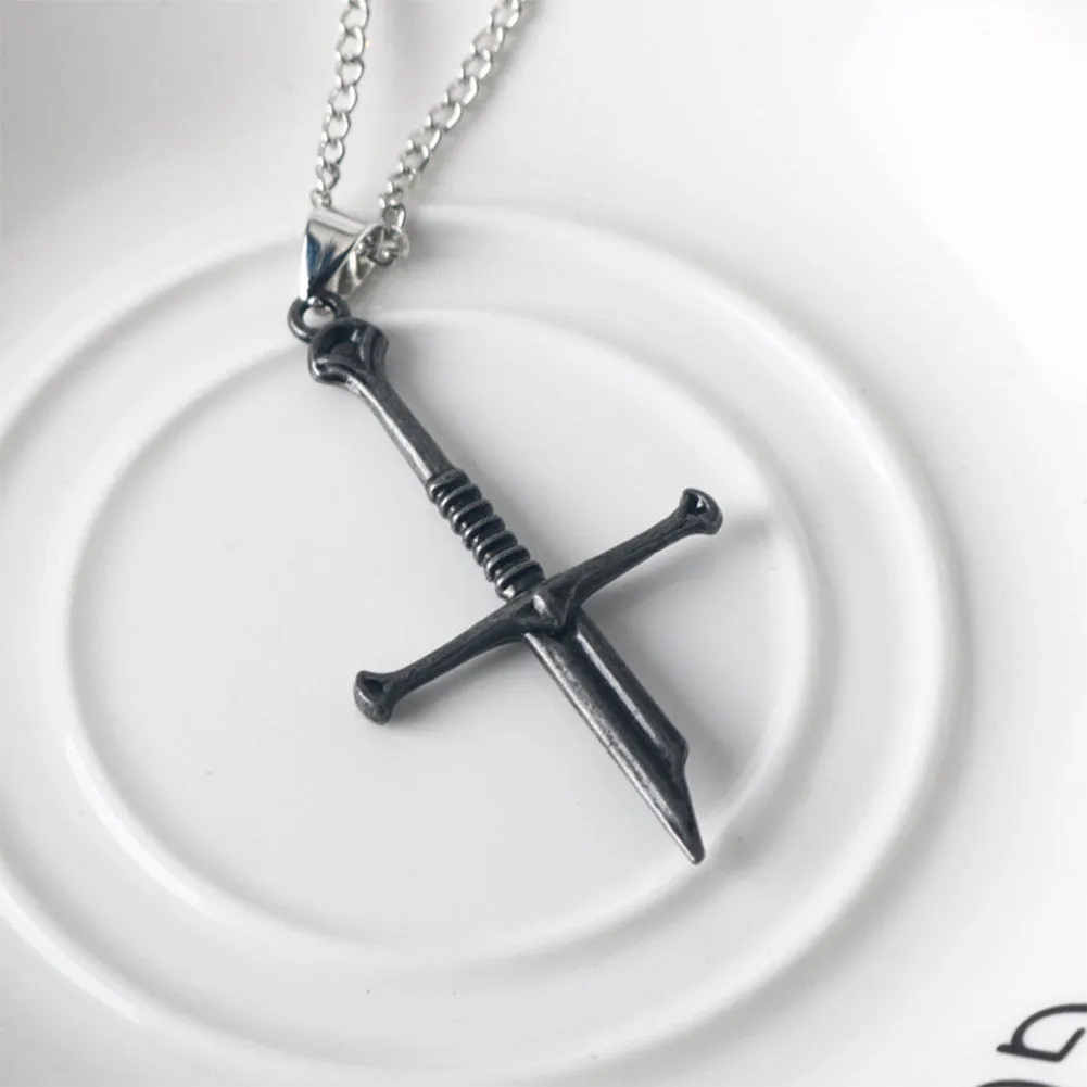 The Lord of the Rings Aragorn Holy Sword Broken Sword Necklace Pendant Accessories Props