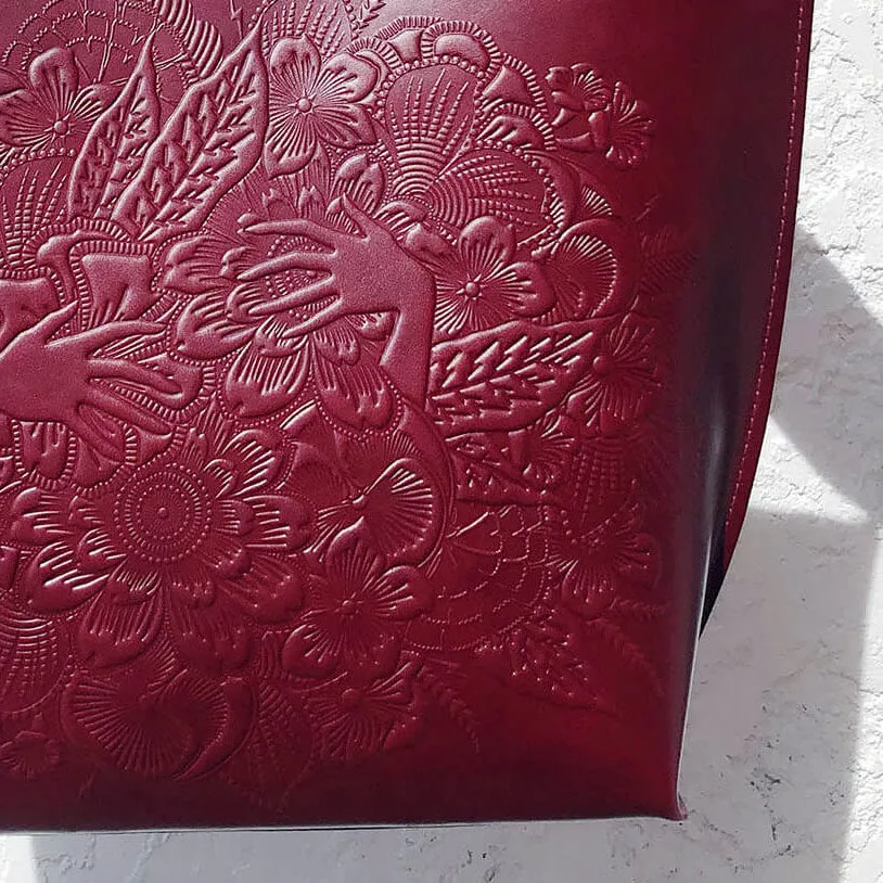 The Zip Tote