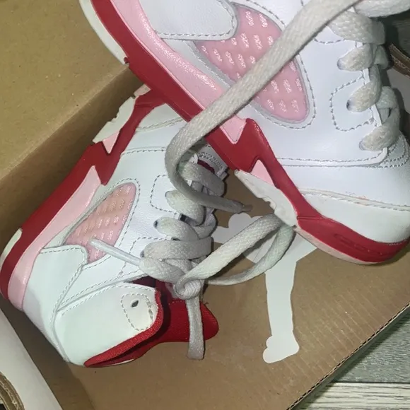 Toddler 5c res and pink retro 5s