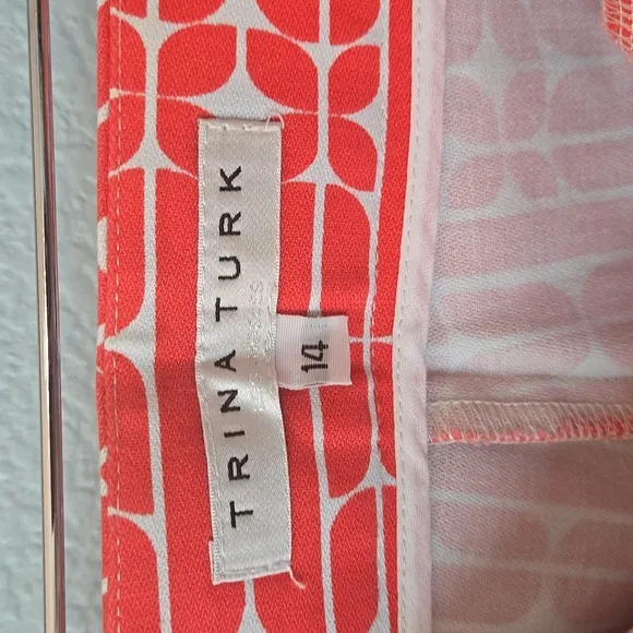 TRINA TURK Corbin 2 II Geometric Print Shorts Coral Red Sz 14 Retro Resort