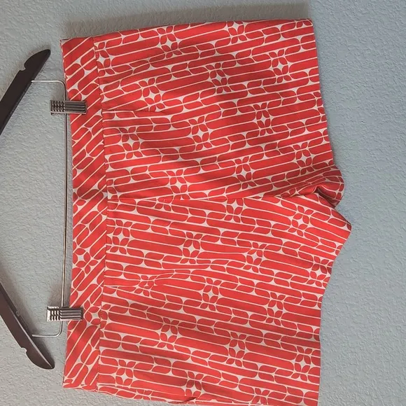 TRINA TURK Corbin 2 II Geometric Print Shorts Coral Red Sz 14 Retro Resort