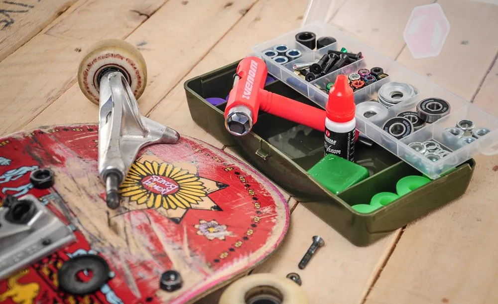 Venom Skateboards 50pc Premium XL Hardware Gift Pack inc Tool Box