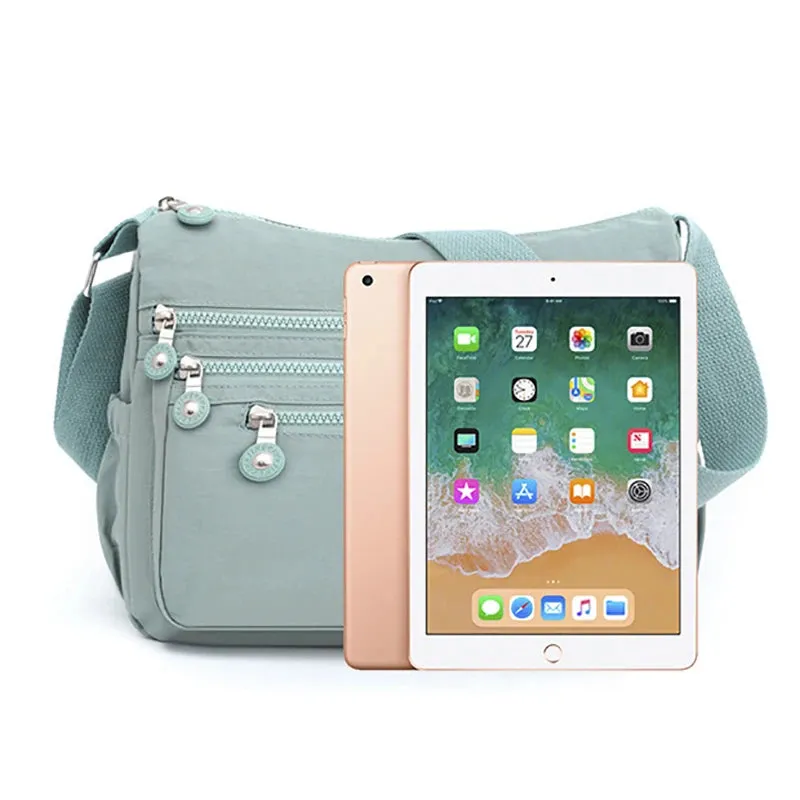 Versatile Women's Messenger Bag