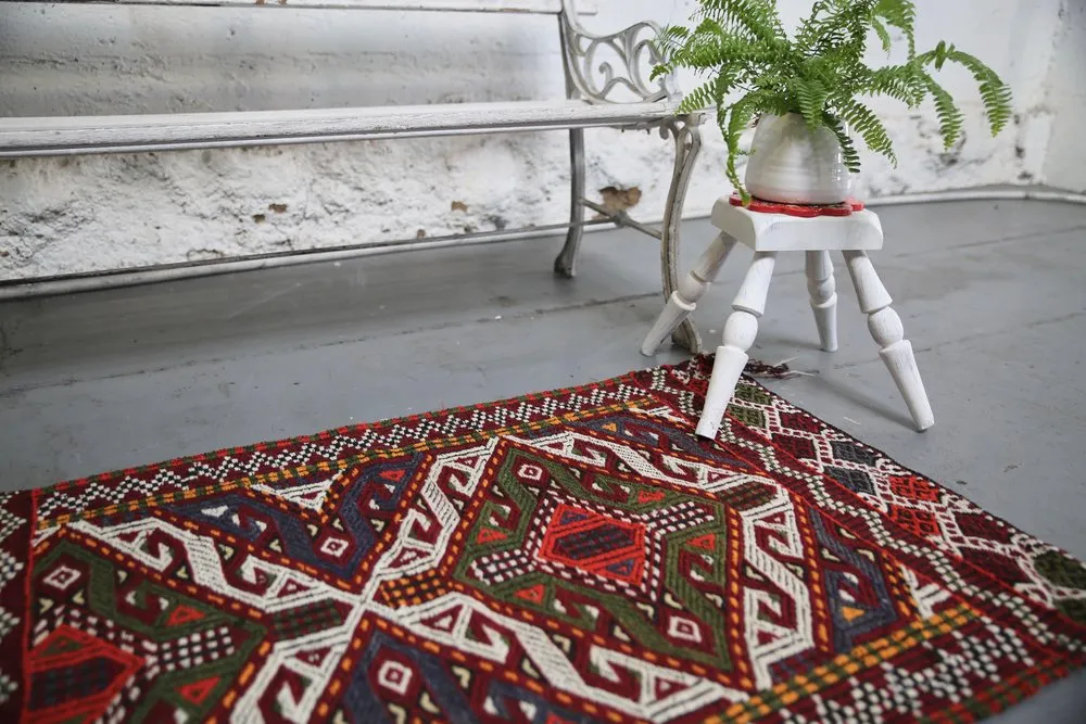 Vintage Mersin Mut Cicim Kilim Rug 2.3ftx3.8ft