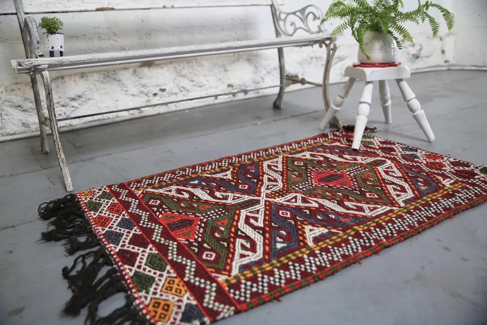 Vintage Mersin Mut Cicim Kilim Rug 2.3ftx3.8ft