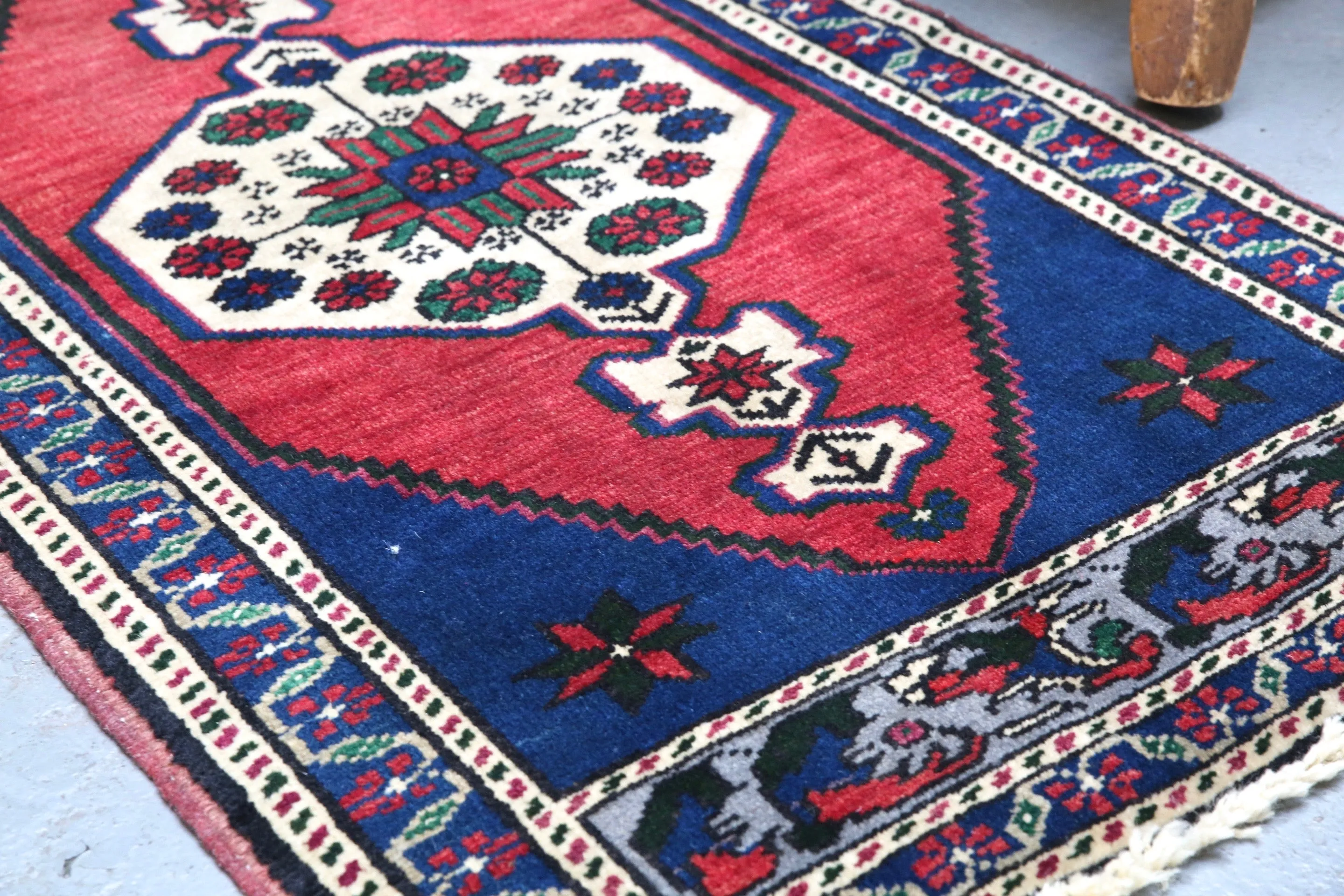 Vintage Mini Turkish Rug 1.10ftx3.6ft