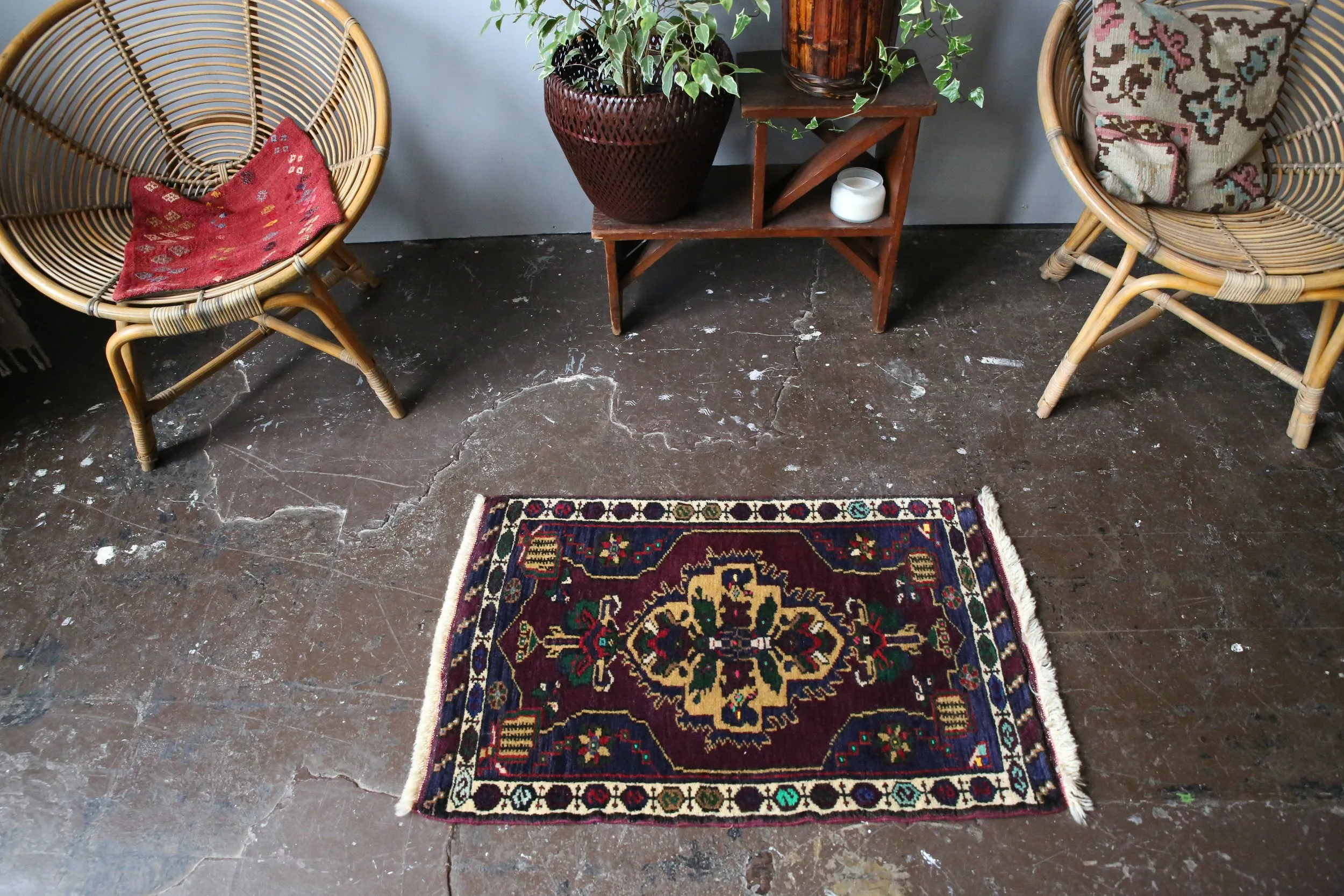 Vintage Mini Turkish Rug 1.11ftx3.1ft