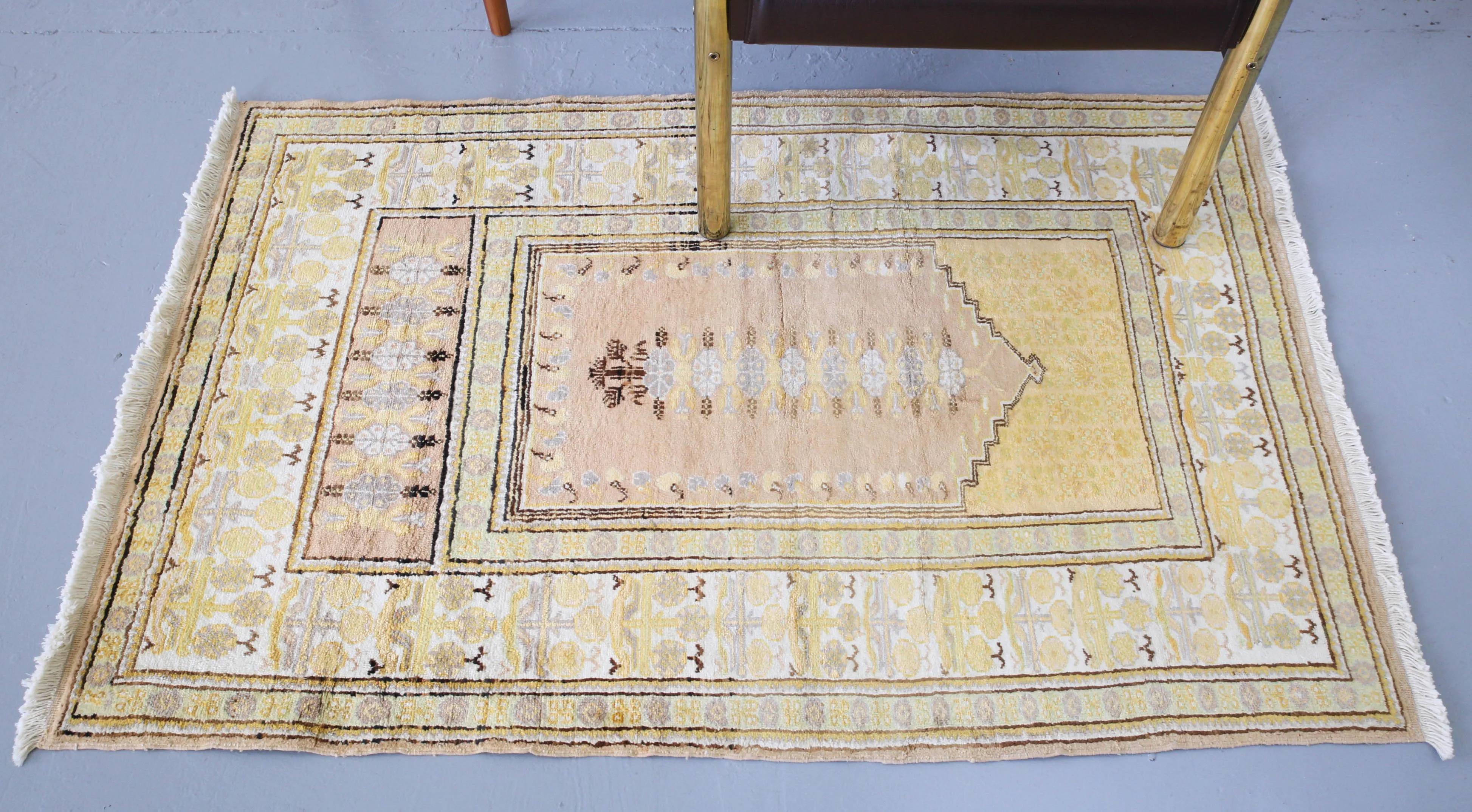 Vintage Mini Turkish Rug 3'x4'10"