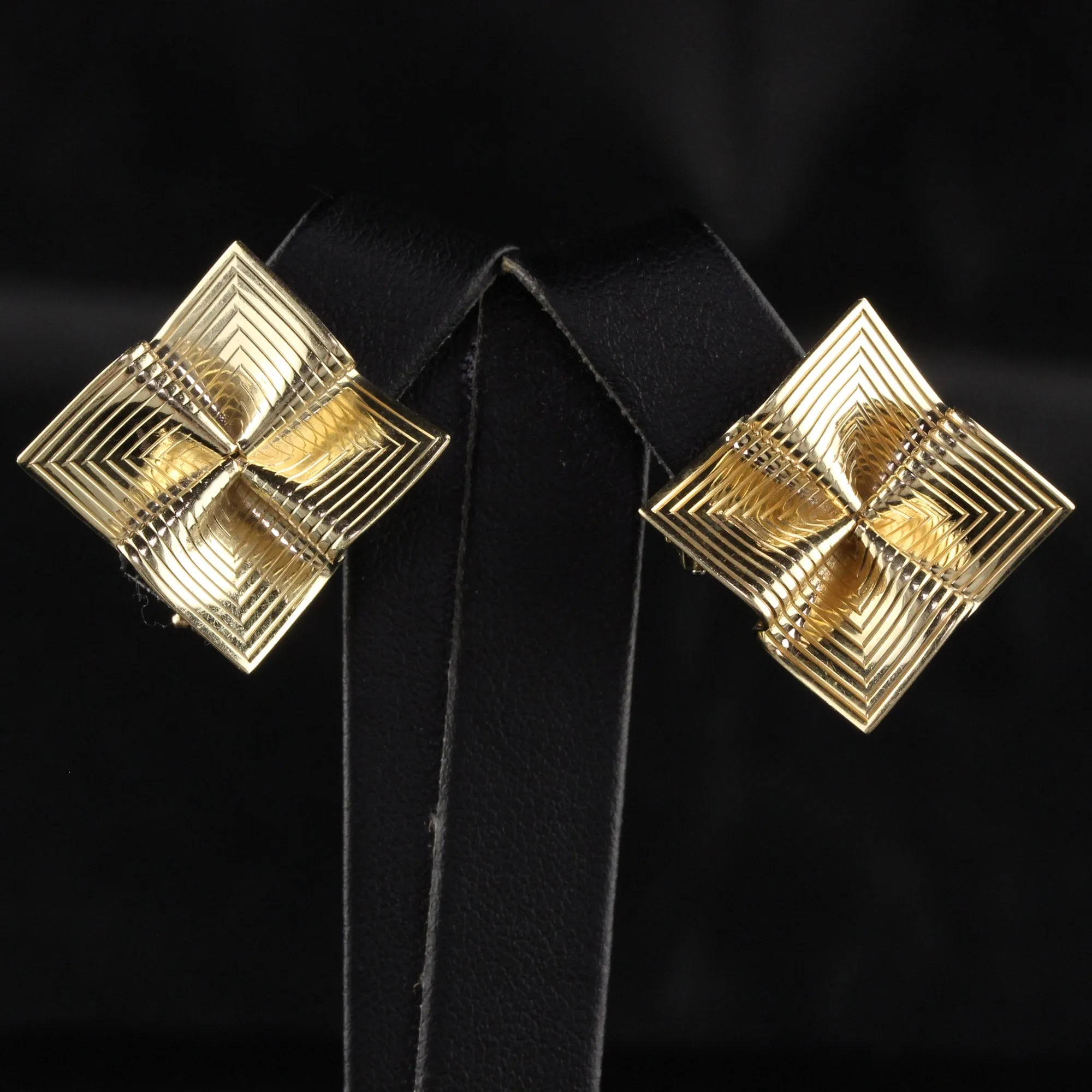 Vintage Retro 14K Yellow Gold Origami Pin Wheel Earrings