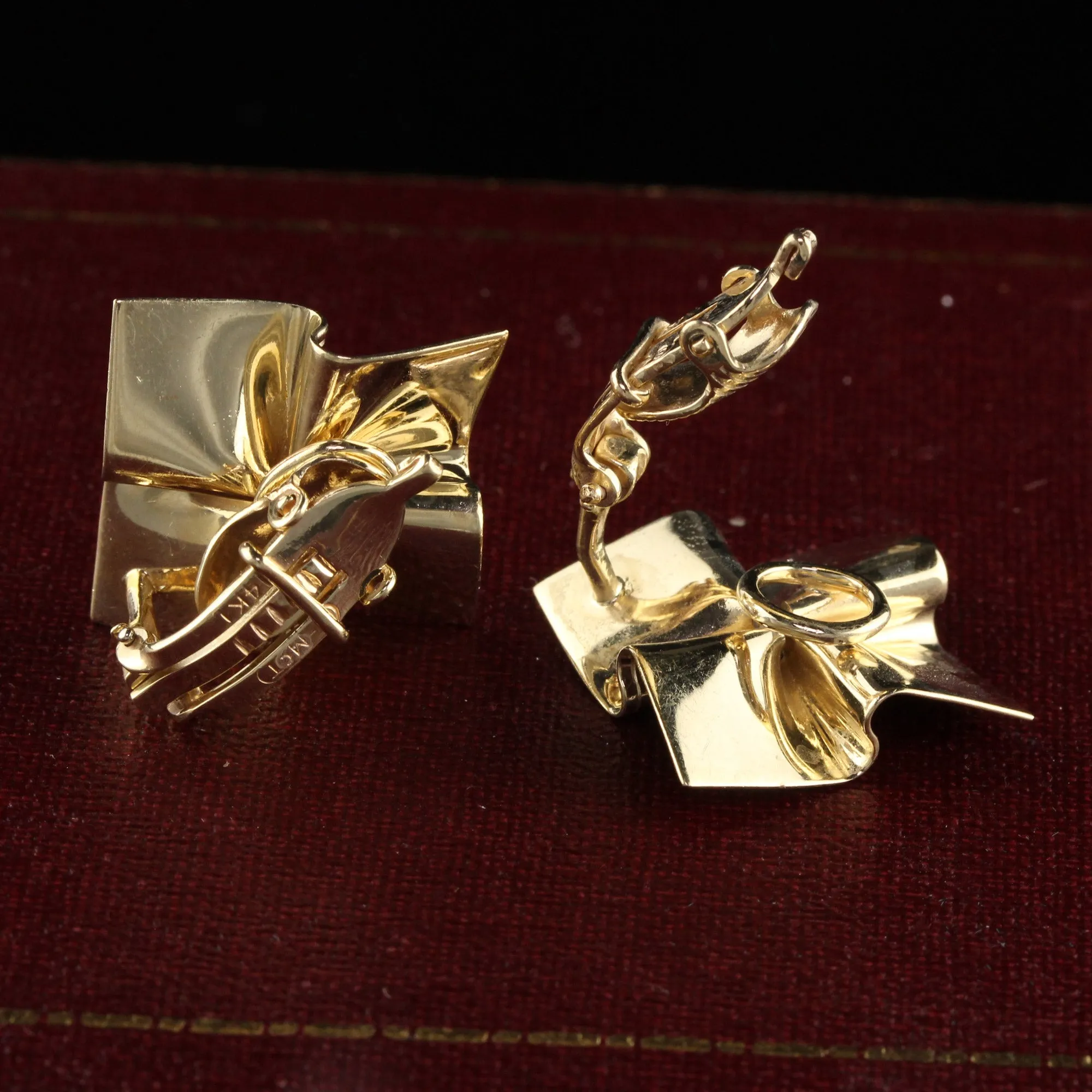 Vintage Retro 14K Yellow Gold Origami Pin Wheel Earrings