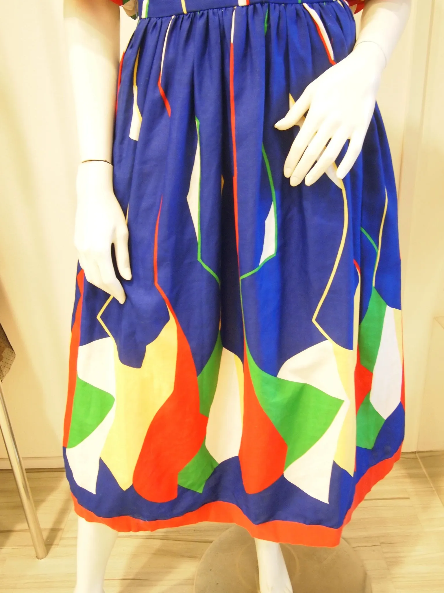 VTG COSTA BALLOON SLEEVES COLORFUL MOSIAC PARTY DRESS-VERY SEX & THE CITY