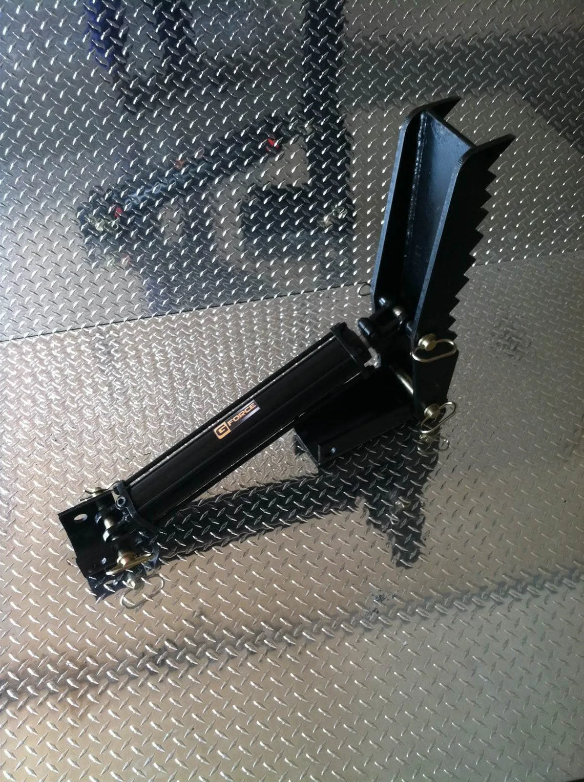 Weld-On Hydraulic Mini Excavator Thumb Attachment | Backhoe Thumb Attachment