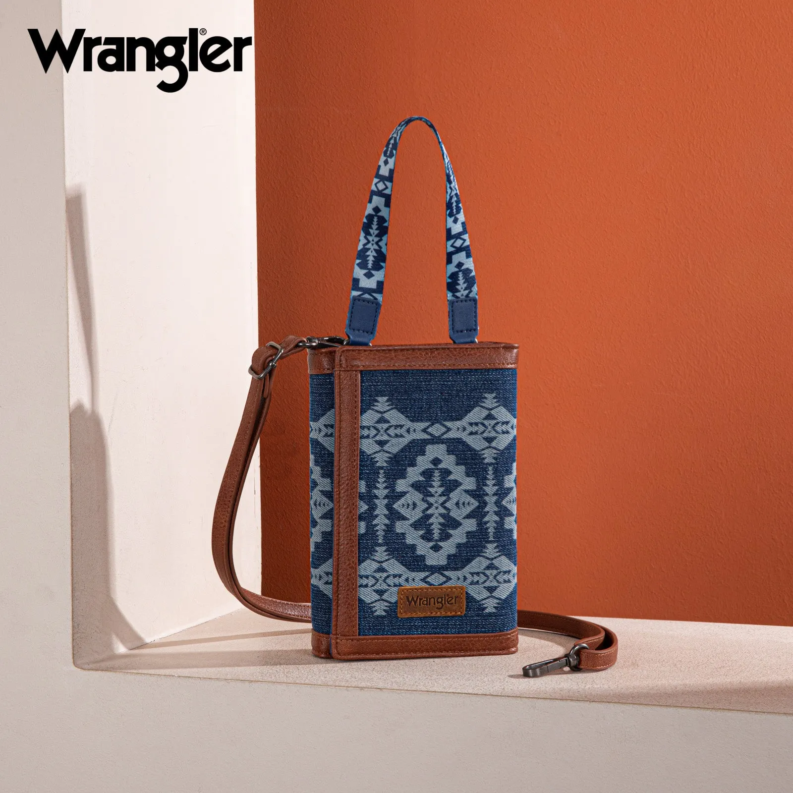 WG2212-1832  Wrangler Southwestern  Print  Clutch/Wallet/Crossbody - Jean