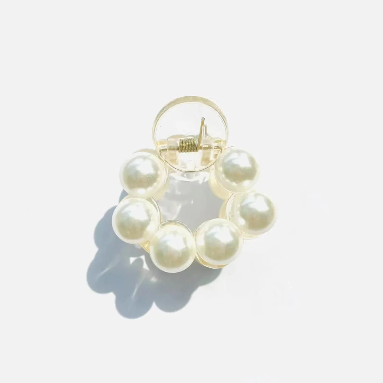 White Pearl Mini Hair Claw